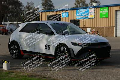 media/Jan-25-2026-Speed Ventures (Sun) [[0f6c16c17e]]/Around the Pits/